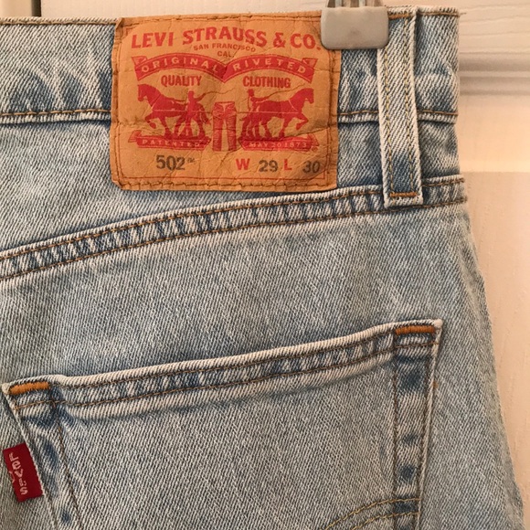 Levi's Men's Light Blue Jeans - Picture 3 of 3